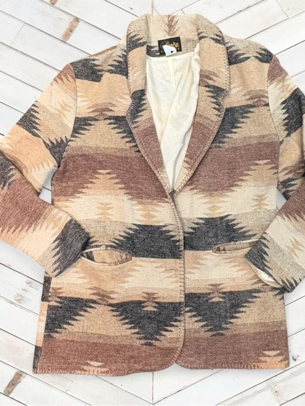 Southwestern Pattern Blazer Jacket in Tan & Brown
